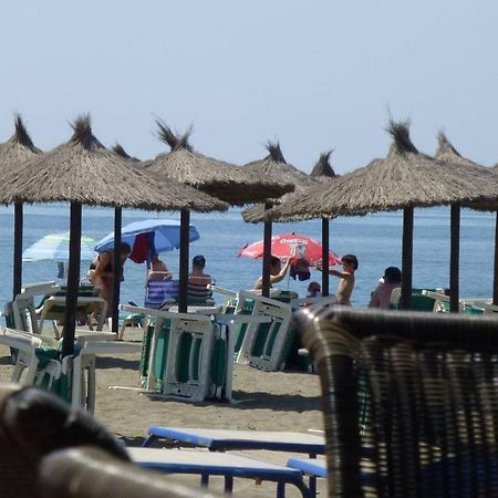 Casa Luca Lägenhet Estepona Exteriör bild