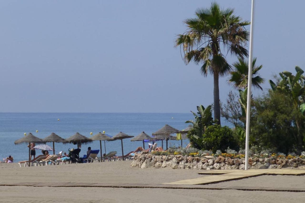 Casa Luca Lägenhet Estepona Exteriör bild