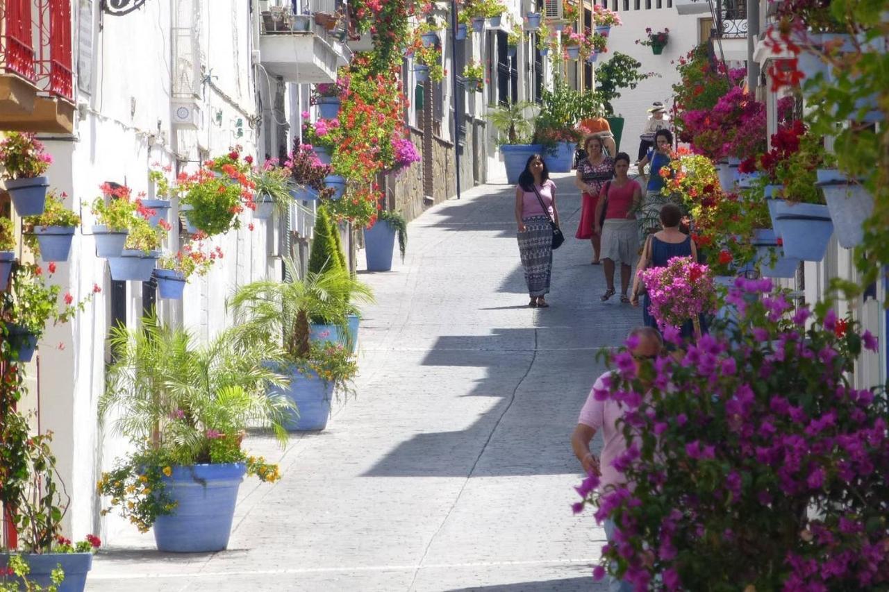 Casa Luca Lägenhet Estepona Exteriör bild